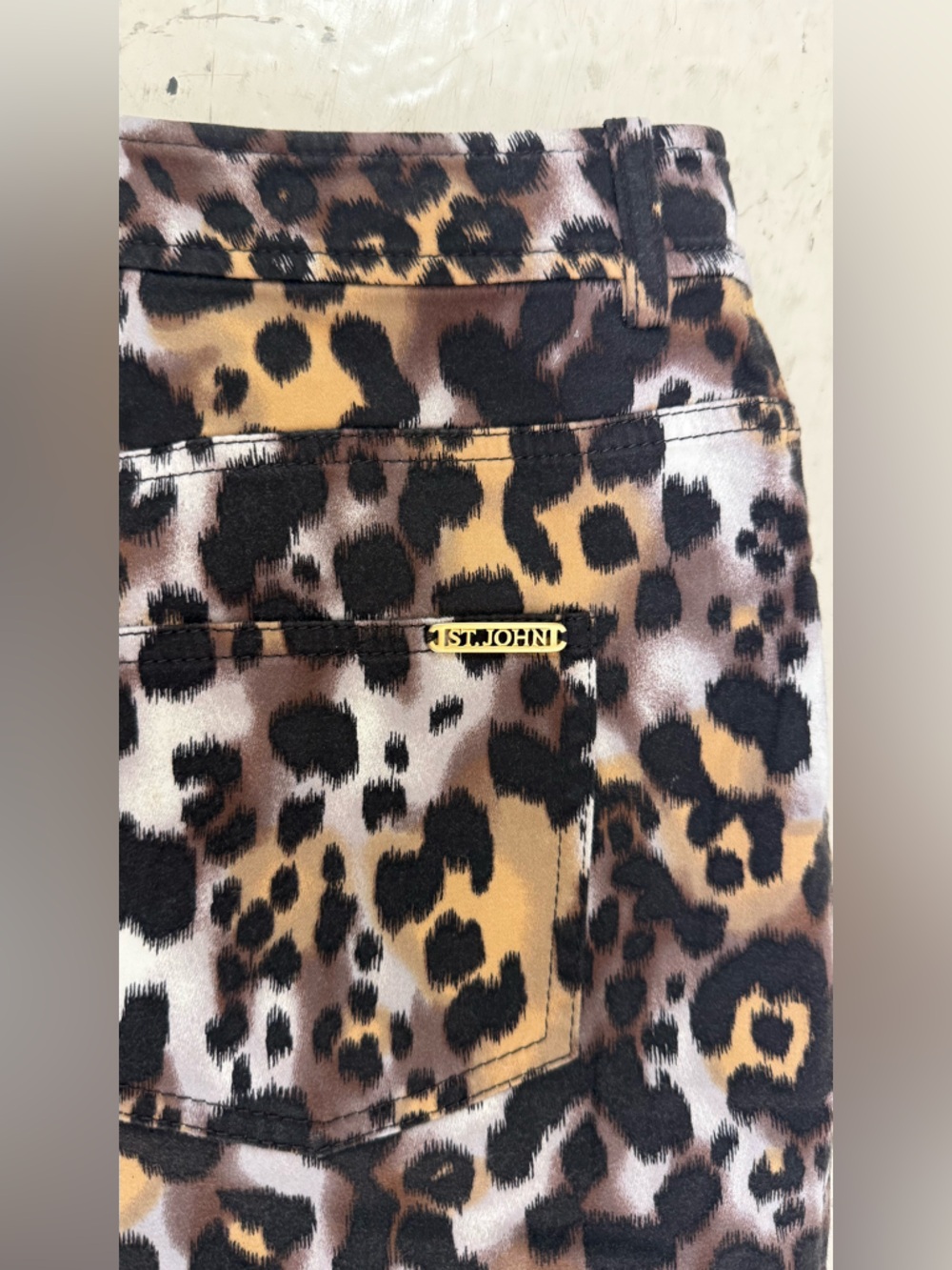 St. John Animal Print Pants - Picture 8 of 8